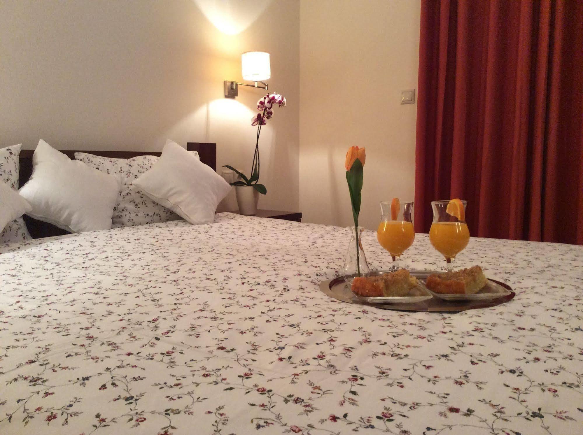 Hotel Morfeas Platamon Exterior foto